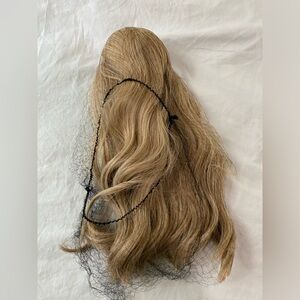 Blonde wig